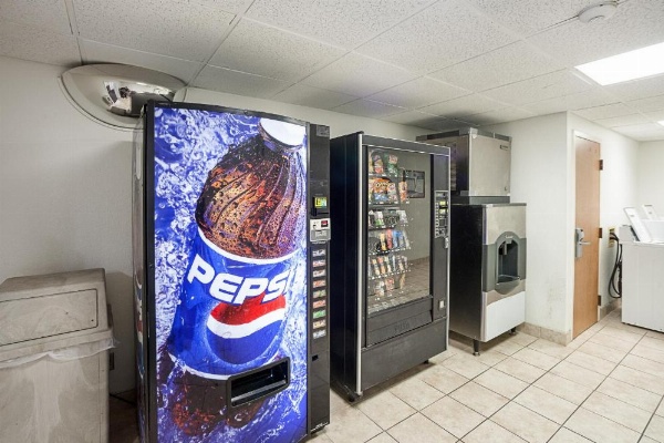 Motel 6 Binghamton image 30