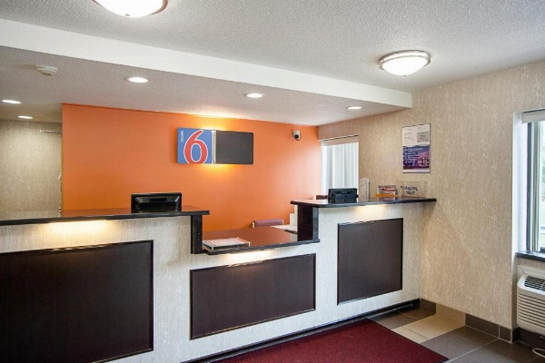 Motel 6 Binghamton image 8